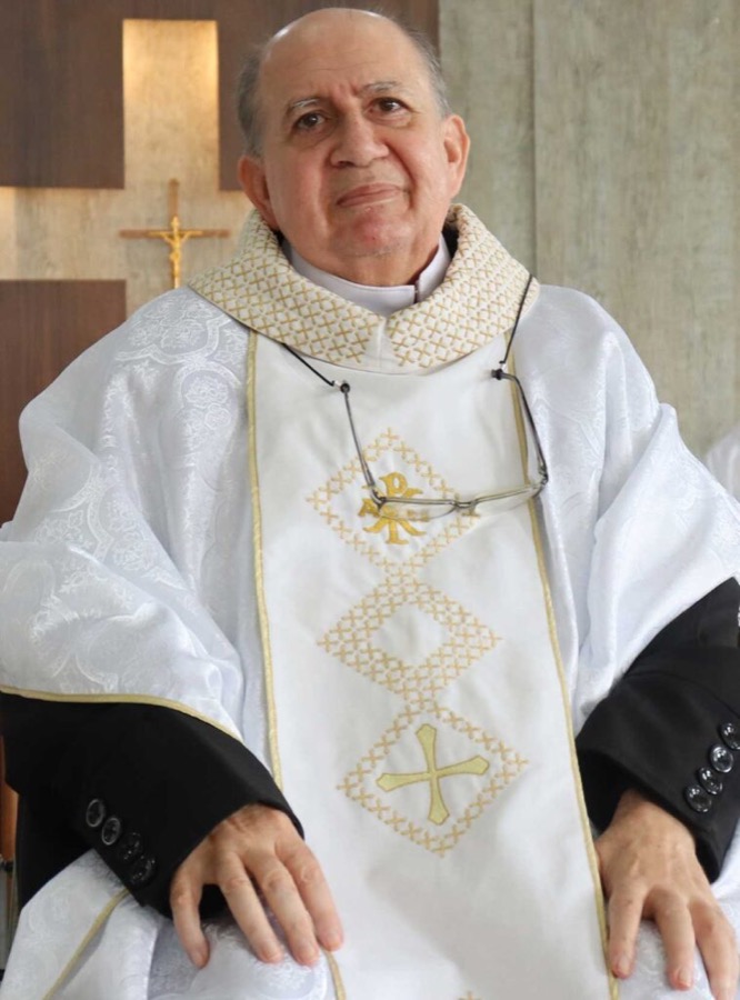 Padre Wilton Moraes Lopes, diretor espiritual da família